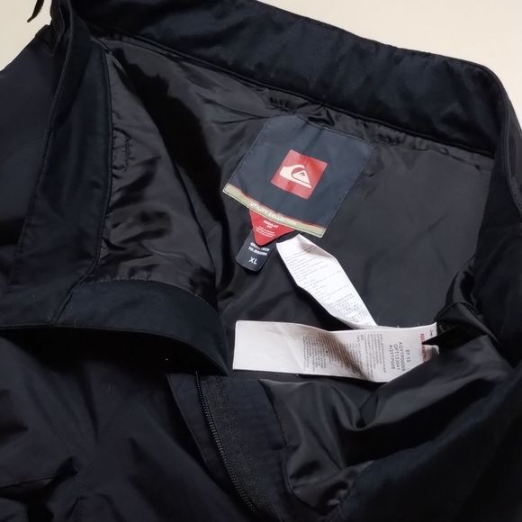 Quick Silver Utility Collection Snow and Ski Pants - Picture 16 of 16